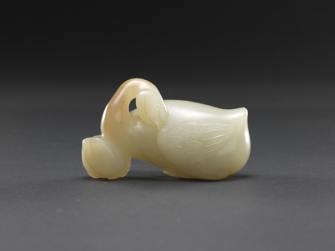 Jade goose and gosling carved in the round