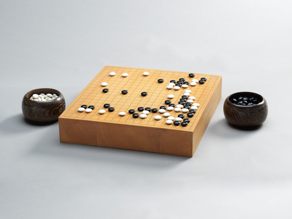 查良镛博士所藏的围棋及棋盘