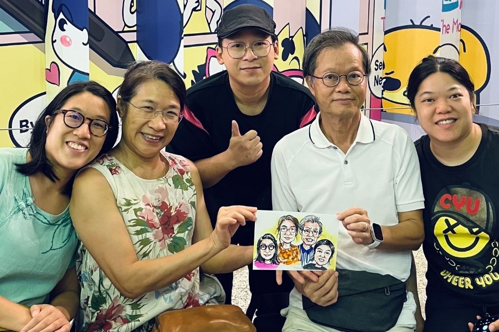 漫画瞬间：似颜绘体验