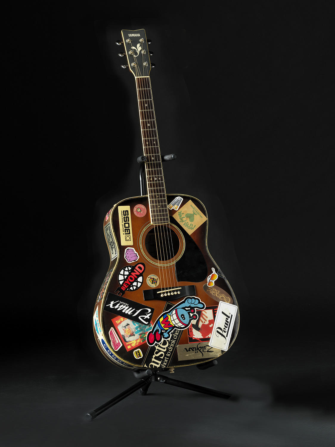 黄家驹的木结他